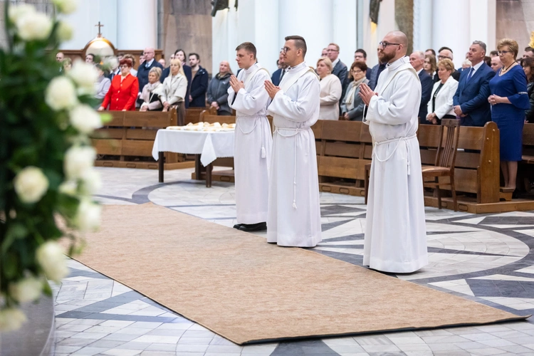 Święcenia prezbiteratu w katowickiej katedrze Chrystusa Króla