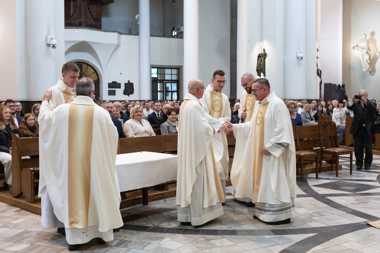 Święcenia prezbiteratu w katowickiej katedrze Chrystusa Króla
