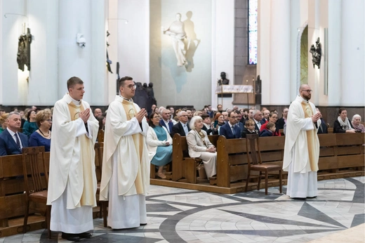 Święcenia prezbiteratu w katowickiej katedrze Chrystusa Króla