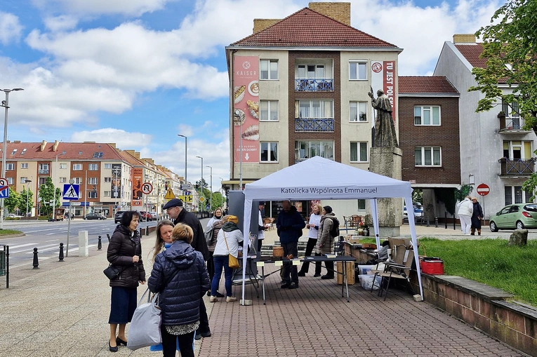 Namiot spotkania w centrum Koszalina