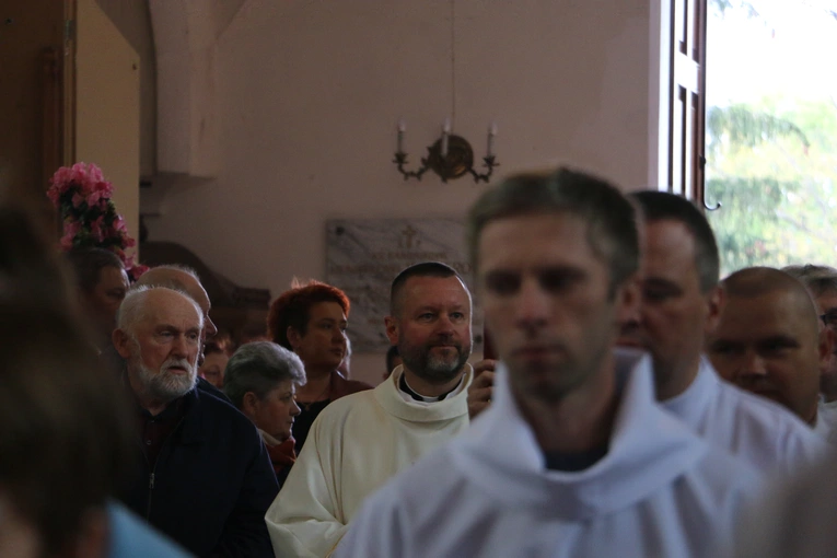 Popowo. Rekolekcje dla nadzwyczajnych szafarzy Komunii Świętej