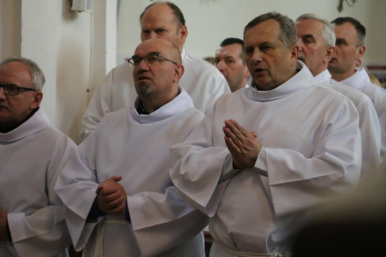 Popowo. Rekolekcje dla nadzwyczajnych szafarzy Komunii Świętej