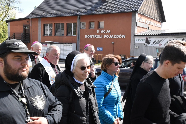 Piesze pielgrzymki na uroczystości odpustowe