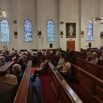 Modlą się za cierpiące dusze