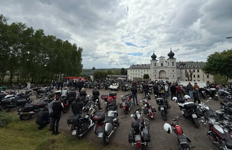 Rozpoczęcie sezonu motocyklowego w Tuchowie