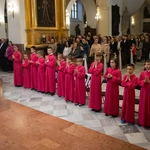 Tarnów. Przyjęcie nowych ministratów w parafii katedralnej