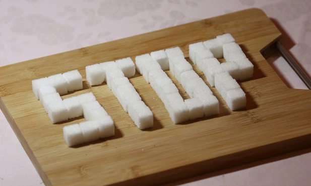 Reklamy niezdrowej żywności i ich wpływ na dzieci