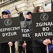 10 maja w Warszawie odbył się czarny Marsz Milczenia Medyków.