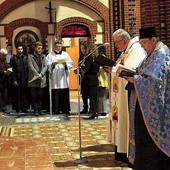 Akatyst ku czci Matki Bożej w gliwickiej katedrze.
