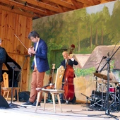 Na scenie wystąpił Marcin Pospieszalski z zespołem i gośćmi specjalnymi.  