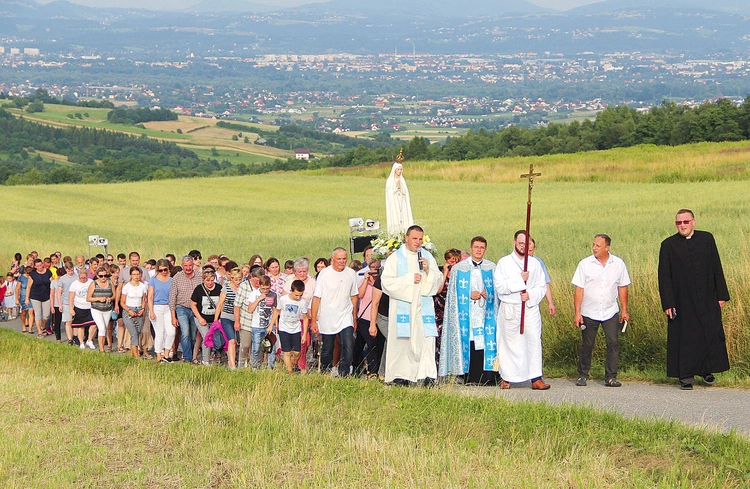 Jedna z dorocznych pielgrzymek z Matką do Syna na Strzyganiec. 
