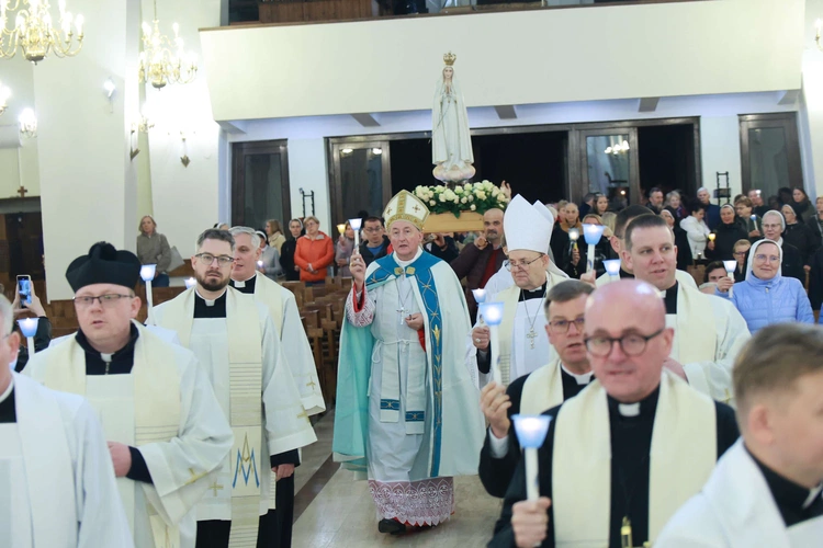 Nabożeństwo u MB Fatimskiej