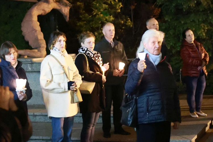 Nabożeństwo u MB Fatimskiej