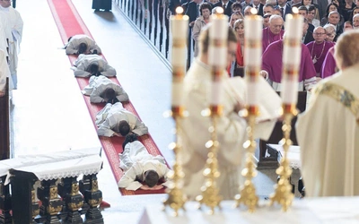 Prezbiter na wyciągnięcie ręki. Diecezja świdnicka wprowadza nową formułę świętowania święceń kapłańskich