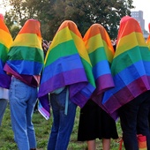Nie będzie przebierania za osoby płci przeciwnej. Protest rodziców zadziałał, ale podstawówka nadal chce robić obchody [TYLKO U NAS]