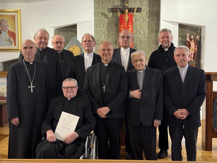 Dziewięciu księży z tytułem kapelana Jego Świątobliwości