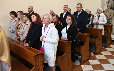 Eucharystia w 30-lecie Katolickiego Ośrodka Adopcyjnego i Opiekuńczego