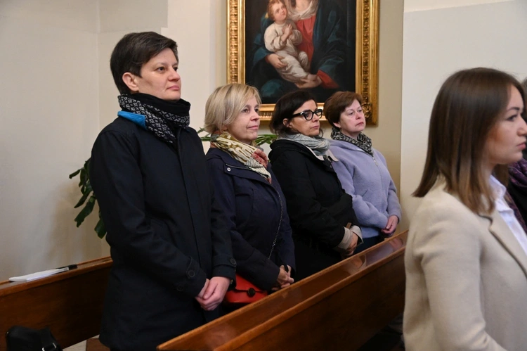 Eucharystia w 30-lecie Katolickiego Ośrodka Adopcyjnego i Opiekuńczego