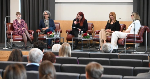 Konferencja pt. "Adopcja: trauma i zdrowienie"