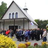 Matka Boża od mieszkańców, św. Józef od proboszcza