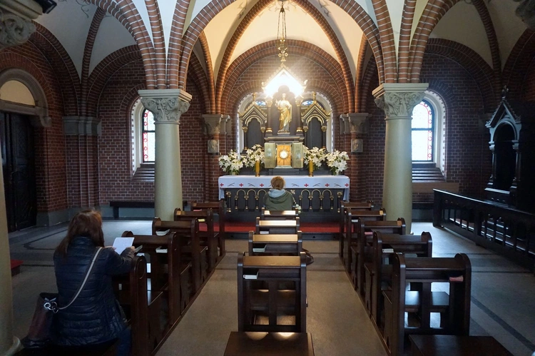 Kościół św. Anny w Zabrzu z wieczystą adoracją