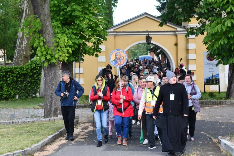 Ruszyła piesza pielgrzymka powołniowa do Rokitna