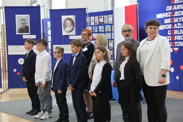 Nowy Sącz. Gala laureatów konkursu "Przywrócić głos niezłomnym..."