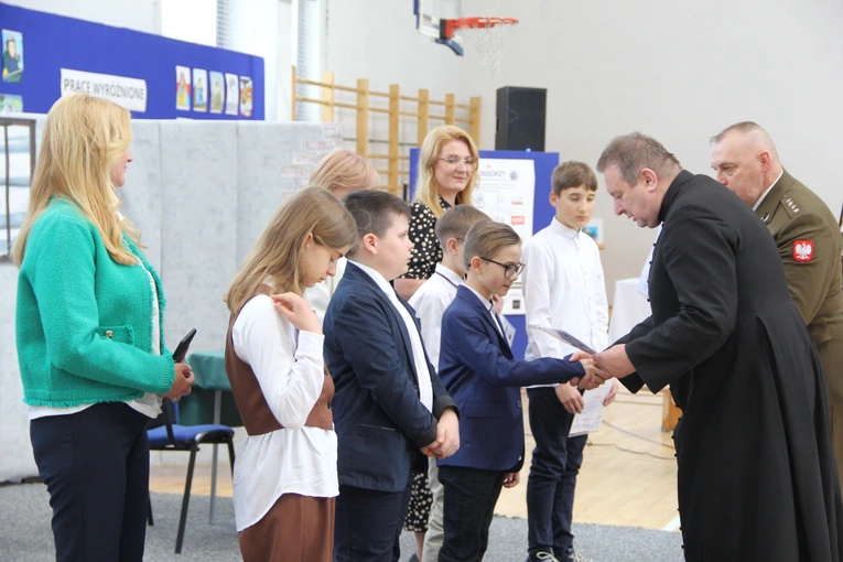 Nowy Sącz. Gala laureatów konkursu "Przywrócić głos niezłomnym..."