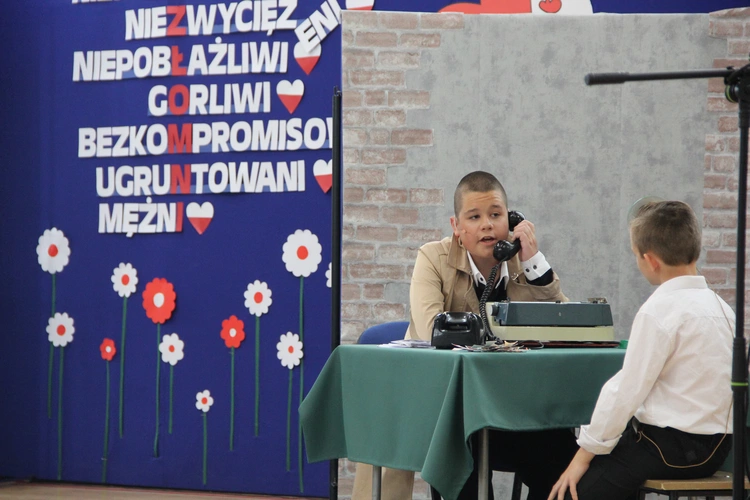 Nowy Sącz. Gala laureatów konkursu "Przywrócić głos niezłomnym..."
