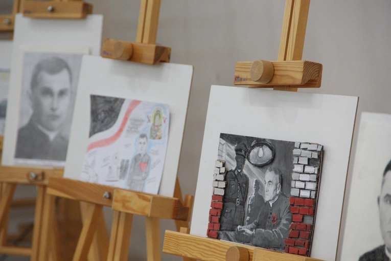 Nowy Sącz. Gala laureatów konkursu "Przywrócić głos niezłomnym..."