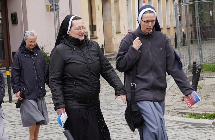 Siostrzana pielgrzymka jubileuszowym szlakiem pojednania