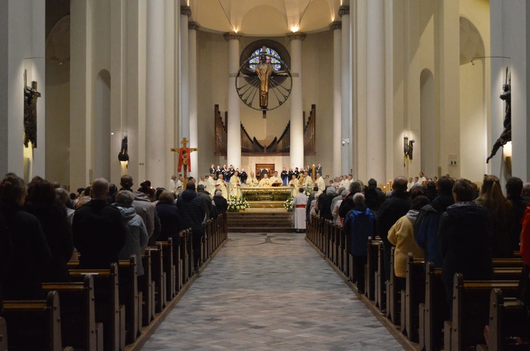 Pielgrzymka dekanatów do archikatedry