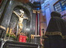 Krzyż uratowany