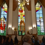 Nowe witraże w Jurkowie k. Czchowa