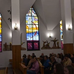 Nowe witraże w Jurkowie k. Czchowa