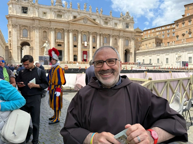Inauguracja pontyfikatu Leona XIV na zdjęciach, naszego redakcyjnego kolegi, ks. Rafała Skitka