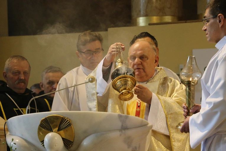 Ciechanów. Ustanowienie sanktuarium św. Jana Pawła II - cz. I