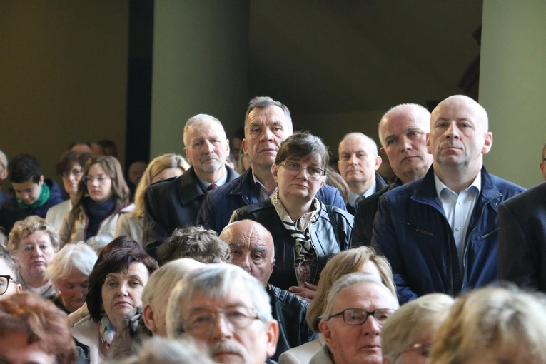 Ciechanów. Ustanowienie sanktuarium św. Jana Pawła II - cz. I