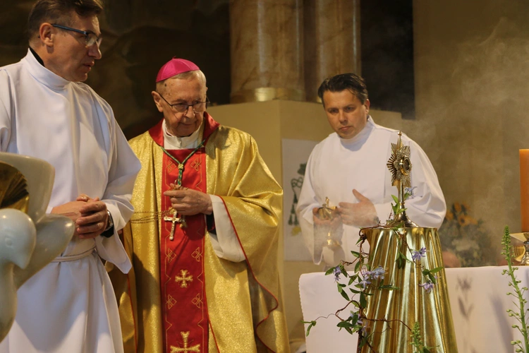 Ciechanów. Ustanowienie sanktuarium św. Jana Pawła II - cz. II