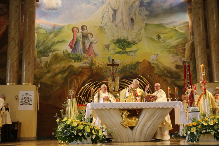 Ciechanów. Ustanowienie sanktuarium św. Jana Pawła II - cz. II