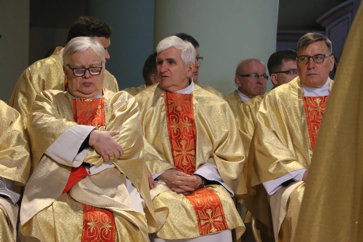 Ciechanów. Ustanowienie sanktuarium św. Jana Pawła II - cz. II
