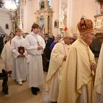 Pielgrzymka modlących się za kapłanów