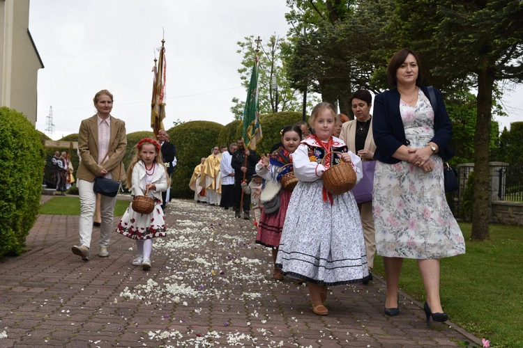 100-lecie parafii w Trzetrzewinie