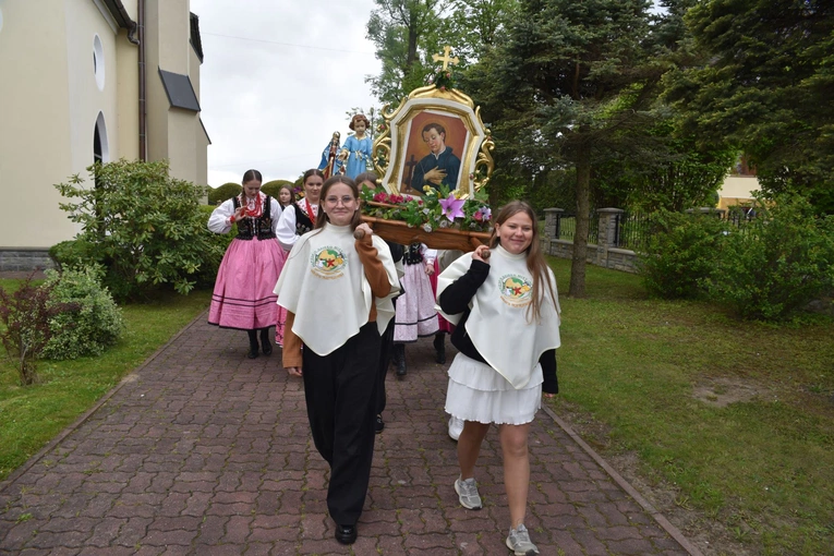 100-lecie parafii w Trzetrzewinie