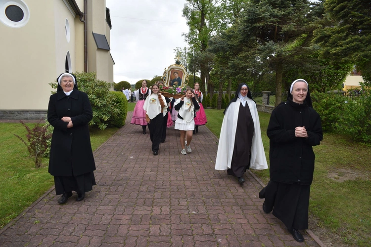 100-lecie parafii w Trzetrzewinie