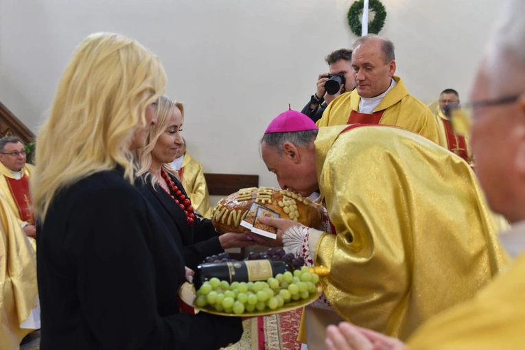 100-lecie parafii w Trzetrzewinie