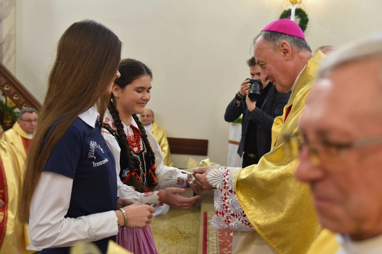 100-lecie parafii w Trzetrzewinie