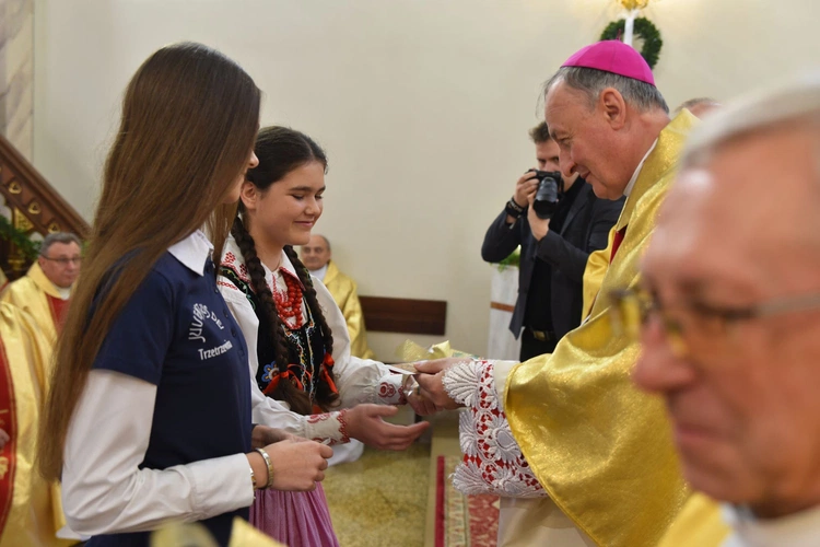 100-lecie parafii w Trzetrzewinie