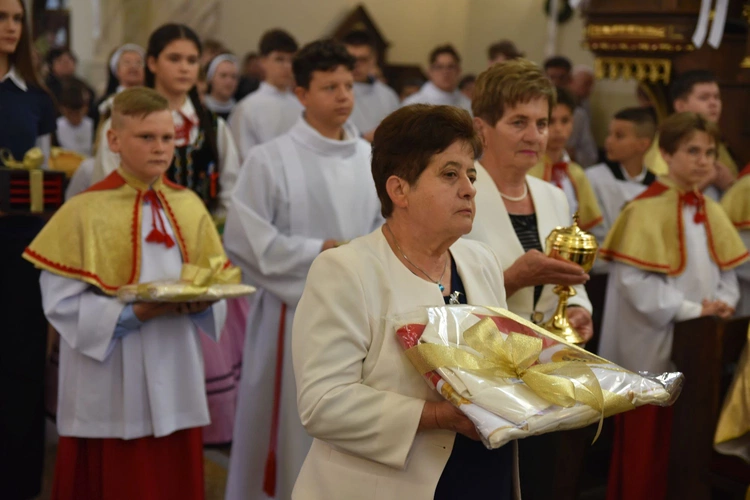 100-lecie parafii w Trzetrzewinie