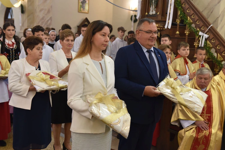 100-lecie parafii w Trzetrzewinie